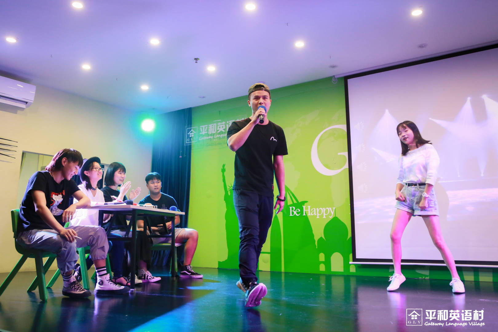 ���ݷ��ʽӢ����ѵ��������Щ��