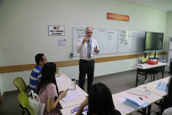 ƽ��Ӣ����̿���